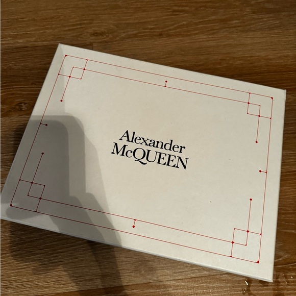 McQueen sneakers - Picture 4 of 7